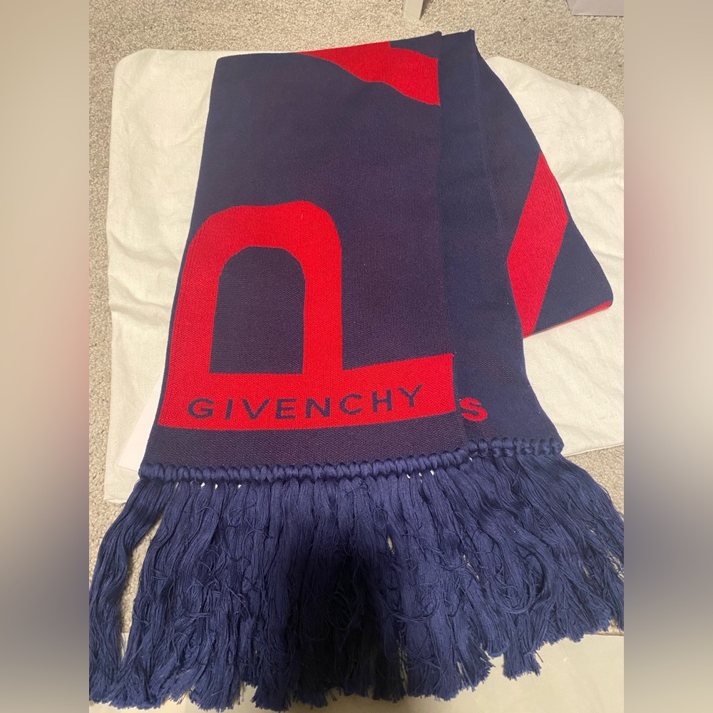 Logo Monogram Givenchy Scarf NWT